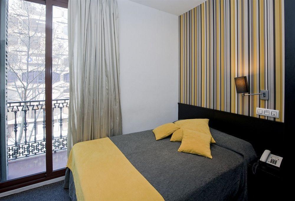 Hotel Casa Trafalgar Barcelona Exterior photo